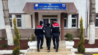 Kırıkkalede hırsızlık suçundan aranan hükümlü yakalandı