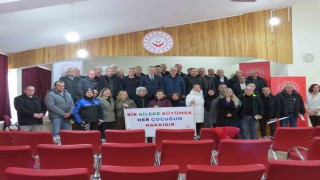 Kırklarelinde 2025 Aile Yılı dolayısıyla muhtarlara koruyucu aile ve kadına yönelik şiddetle mücadele eğitimi verildi