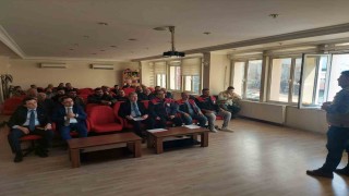 Koçarlıda üreticiler tarım sigortaları hakkında bilgilendirildi