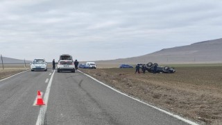 Kontrolden çıkan pikap takla attı: 3 yaralı