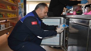 Konyaaltında kantinlere sıkı denetimi