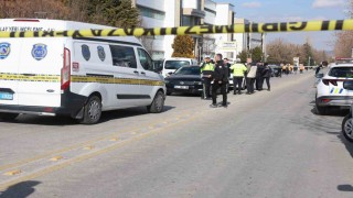Selçuk Üniversitesi’nde Şok Saldırı: Dekan Yardımcısı Vuruldu