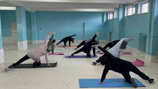 Aşağısevindikli’de Kadınlar Pilates Kursuna Büyük İlgi Gösterdi