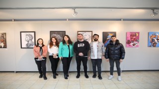 Küçükçekmecede 3 genç yetenekten ‘Ben, sen, o bir arada resim sergisi