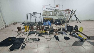 Kulada kaçak kazıya jandarma engeli