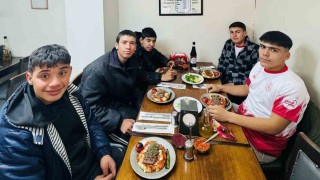 Kulalı özel öğrenciler futsal yarı finallerinde Manisayı temsil edecek