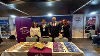 KÜN Rektörü Prof. Dr. Karasar, İKAF25e katıldı