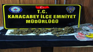 Kuş kümesinde uyuşturucuya polis baskını