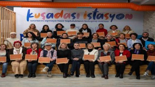 Kuşadası Belediyesinden kadınlara internet ve teknoloji eğitimi