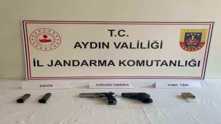 Kuşadasında havaya ateş açan şahıslar yakalandı