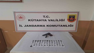 Kütahyada tarihi eser niteliğinde 66 sikke ele geçirildi