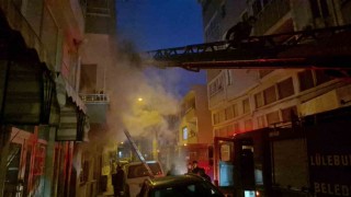 Lüleburgazda 3 katlı binada yangın