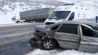 Malatya-Adıyaman yolunda trafik kazası: 2 yaralı