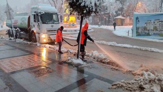 Malatyada karla mücadele ekipleri 11 ilçede sahada