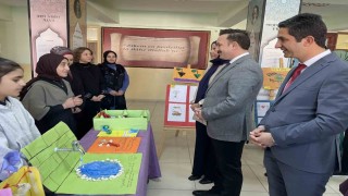 Malazgirtli öğrenciler atasözleri ve deyimleri maketlerle canlandırdı