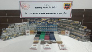 Malazgirtte kaçak sigara ve puro operasyonu