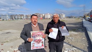 Manisada cami yararına yapılacak olan deve güreşleri ertelendi