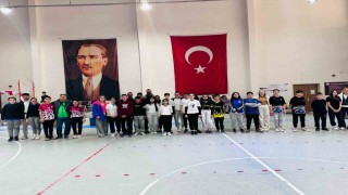 Manisada Okul Sporları Floor Curling İl Birinciliği Müsabakaları tamamlandı