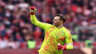 Manuel Neuer, Bayernle sözleşmesini 2026ya kadar uzattı