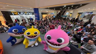 Mardian Mallda Baby Shark eğlencesi