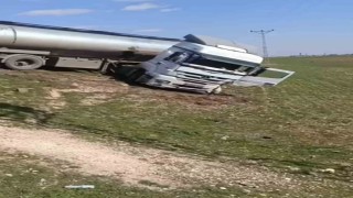 Mardinde tır ile cip çarpıştı