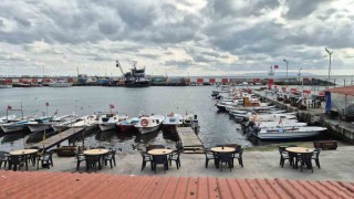Marmarada deniz ulaşımına poyraz engeli