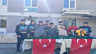 Mehmetçik Üşümesin projesiyle özel eğitim öğrencilerinden anlamlı destek