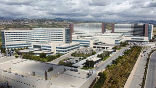 Mersin Şehir Hastanesi, depremde bölgenin yükünü sırtlandı