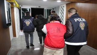 Mersinde bilişim dolandırıcılığı ve yasa dışı bahis operasyonu: 10 gözaltı