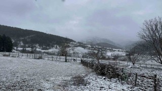 Meteoroloji uyarmıştı: Beklenen kar yağışı Kastamonuda başladı