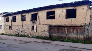 Metruk bina yıkımları hız kazandı