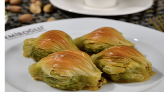 Midye Baklava: Efsanevi Baklavanın Yeni Yüzü, Küçük ve Nefis Bir Lezzet Patlaması