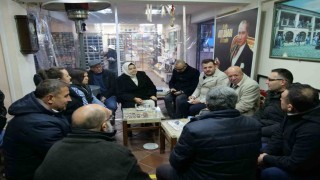 Milletvekili Gürcan, Tarihi Atlıhan Çarşısında esnafın sıkıntılarını dinledi