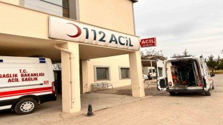 Motosiklet yayaya çarptı: 2 yaralı
