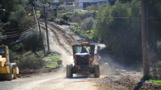 Muğla Büyükşehirden Ula Ataköye 13.5 milyonluk yol yatırımı