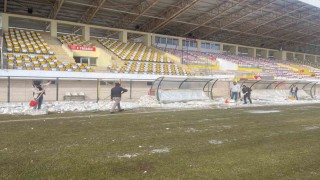 Muş Şehir stadyumu maça hazır