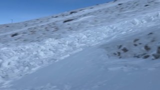 Muşta yol açma çalışması sırasında çığ düştü