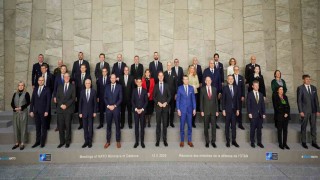 Rutte, NATO’da Türkiye’nin Savunma Sanayisini Övdü