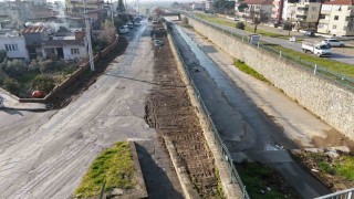 Nazilli Belediyesinden Yeşilyurtta kaldırım çalışması