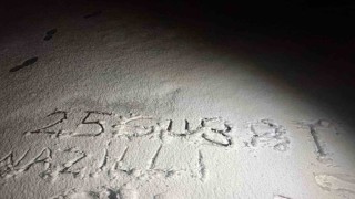 Nazillide dağ köyleri beyaza büründü