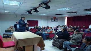 Nazillide öğrenci velileri bilgilendirdi