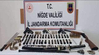 Niğdede ruhsatsız silah operasyonu
