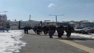 Niğde’de Uyuşturucu Operasyonu: Evden Kimyasal Madde ve Silah Çıktı