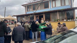 Oğlu tarafından tüfekle öldürülen anne son yolculuğuna uğurlandı