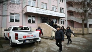 Öğrencilere teorik ve uygulamalı afet eğitimi