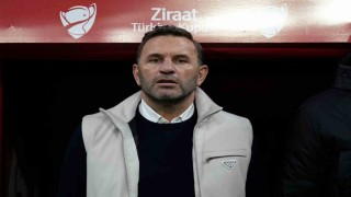 Okan Buruktan kupa rotasyonu