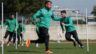 Osmaniyespor FK, 1923 Mustafakemalpaşaspor’u Ağırlıyor: Play-Off Hedefinde Kritik Maç