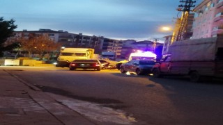 Otomobile çarpan minibüs şoförü kaçtı: 1 yaralı