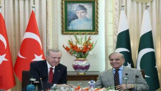 Pakistan Başbakanı Şerif: Türkiye, dünya çapında en hızlı büyüyen ülkelerin başında geliyor