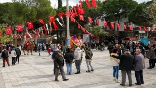 Kınık’ta Folklorik Deve Gösterisi Festivali Başlıyor